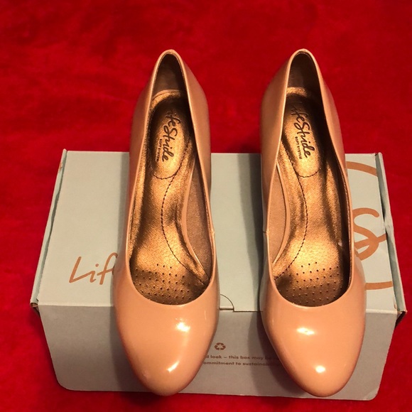 NWT LifeStride With Soft System Technology Ladies Shoes Size 8 - Picture 1 of 9